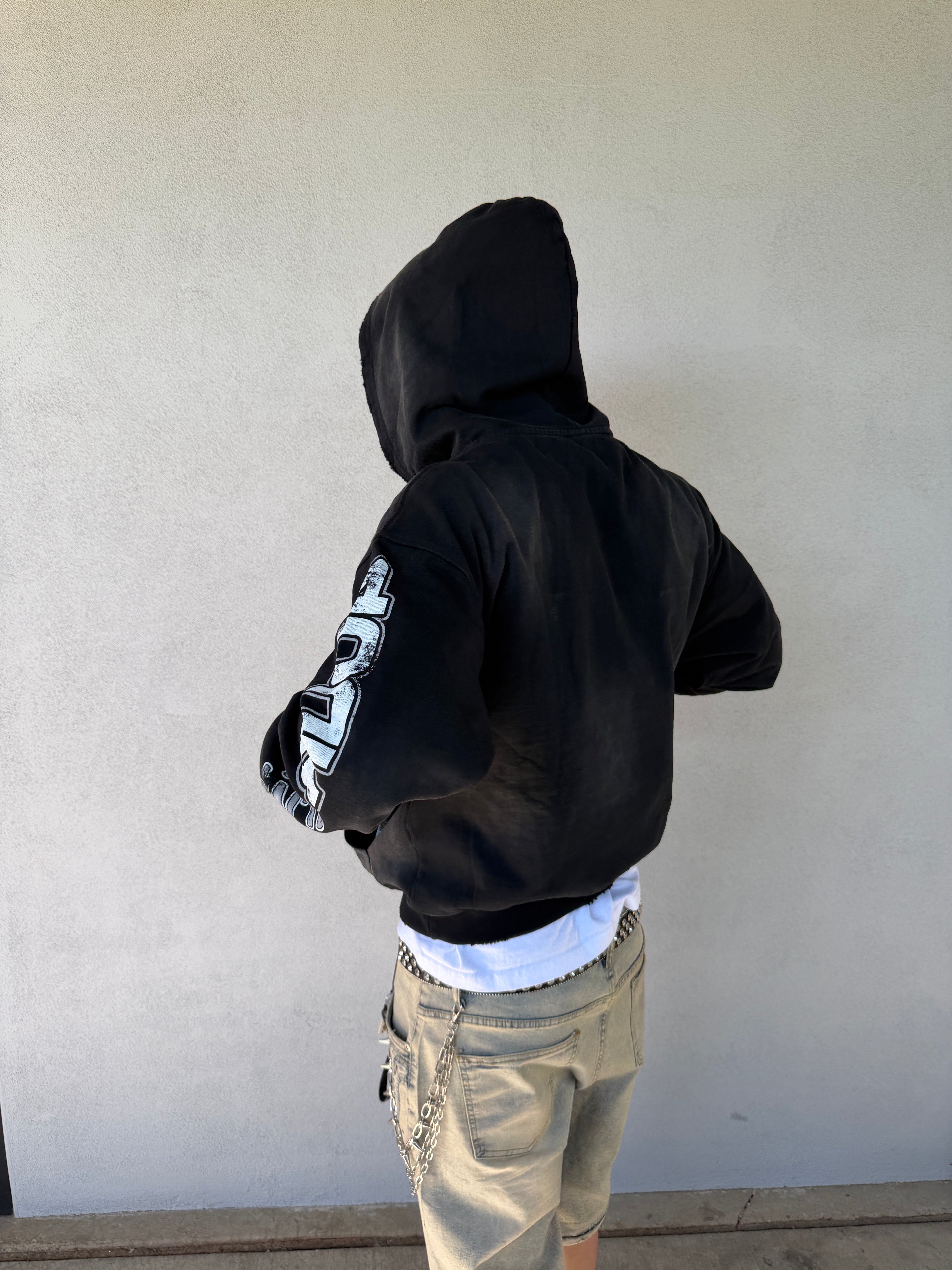 NYC WAR PULLOVER HOODIE